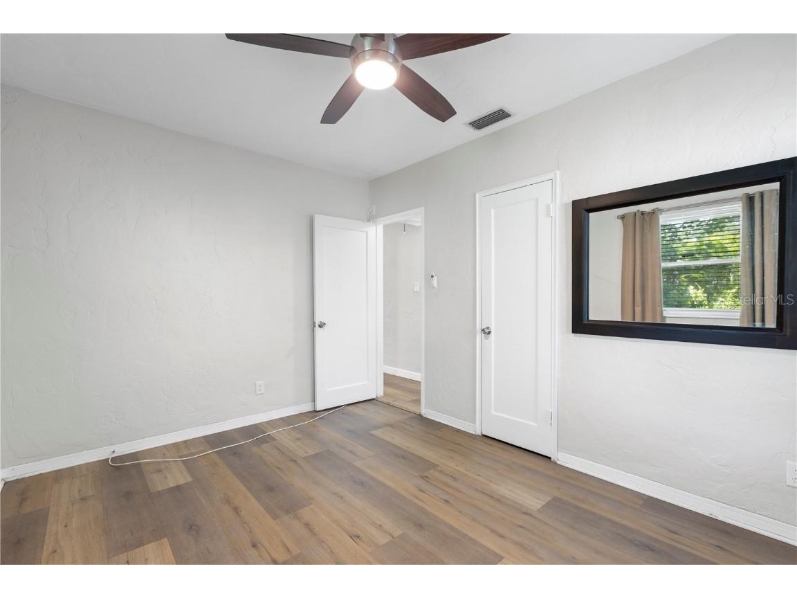 148 42nd Avenue NE Saint Petersburg FL 33703 TB8429370 image11