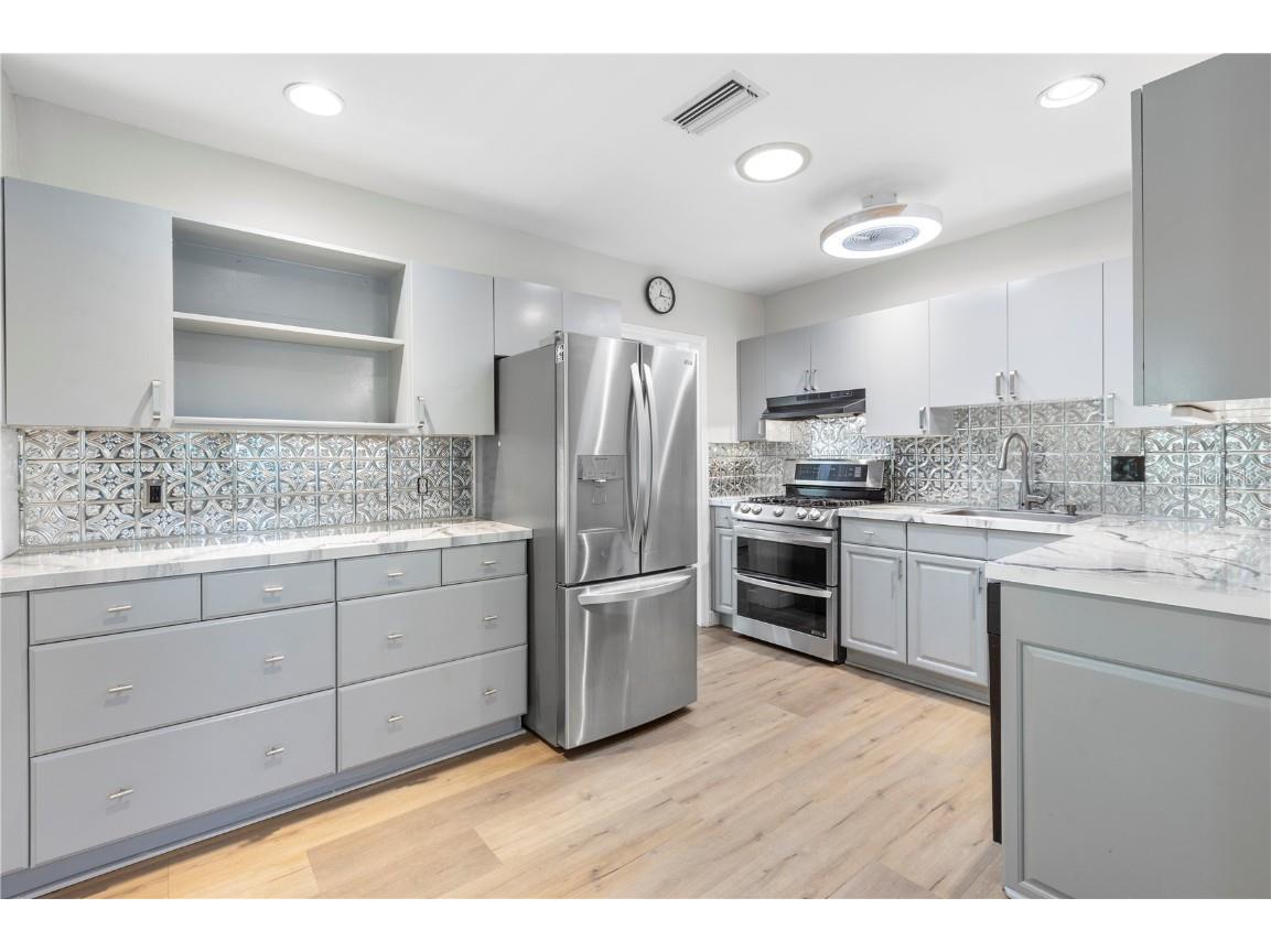 148 42nd Avenue NE Saint Petersburg FL 33703 TB8429370 image14