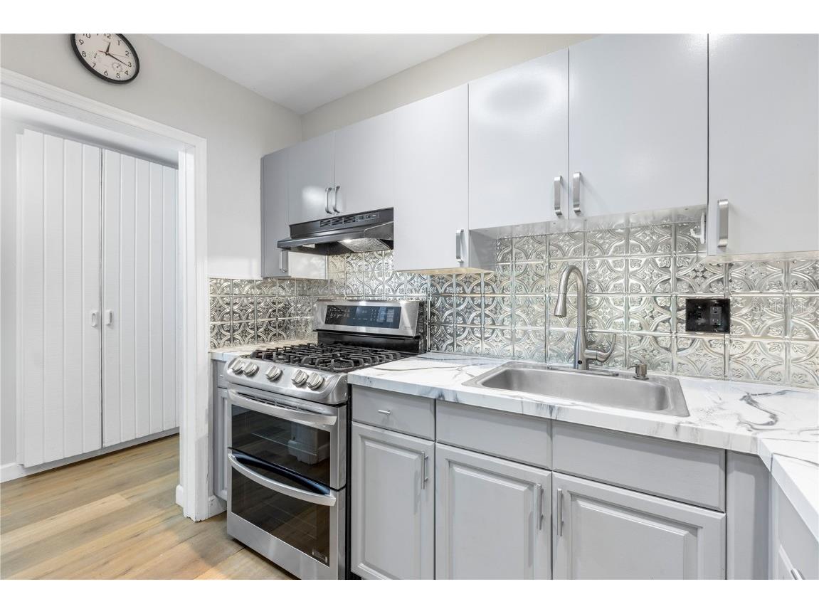 148 42nd Avenue NE Saint Petersburg FL 33703 TB8429370 image16