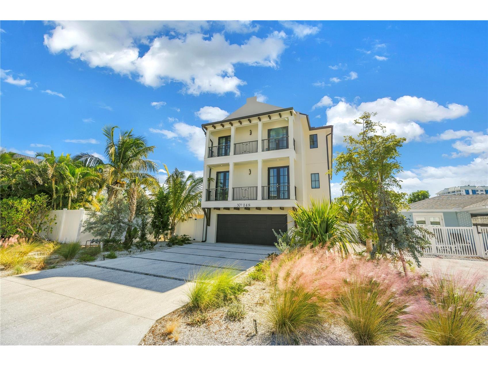 148 Coolidge Drive Sarasota FL 34236 A4670283 image1