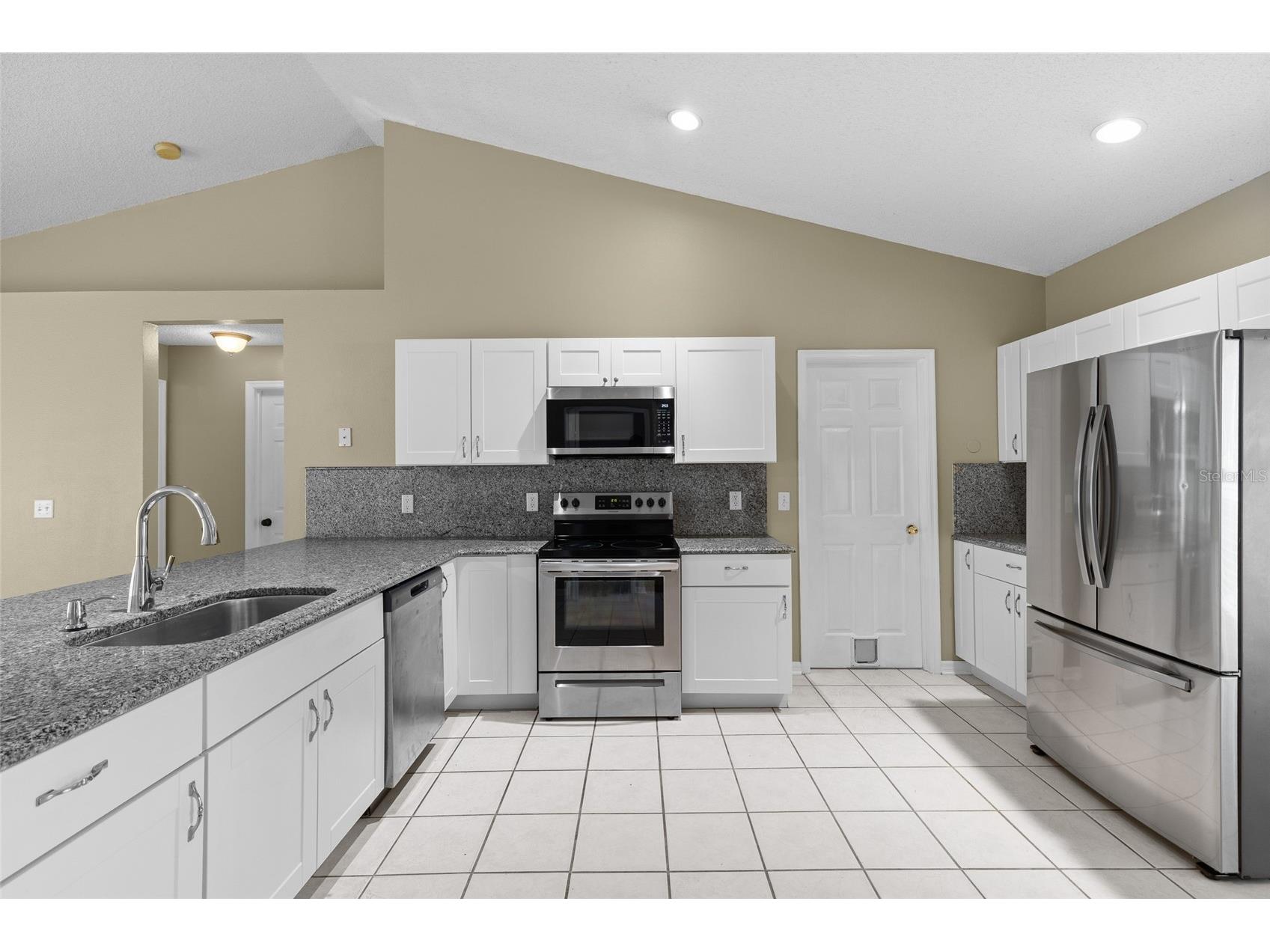 148 Country Lakes Circle Groveland FL 34736 G5114551 image11