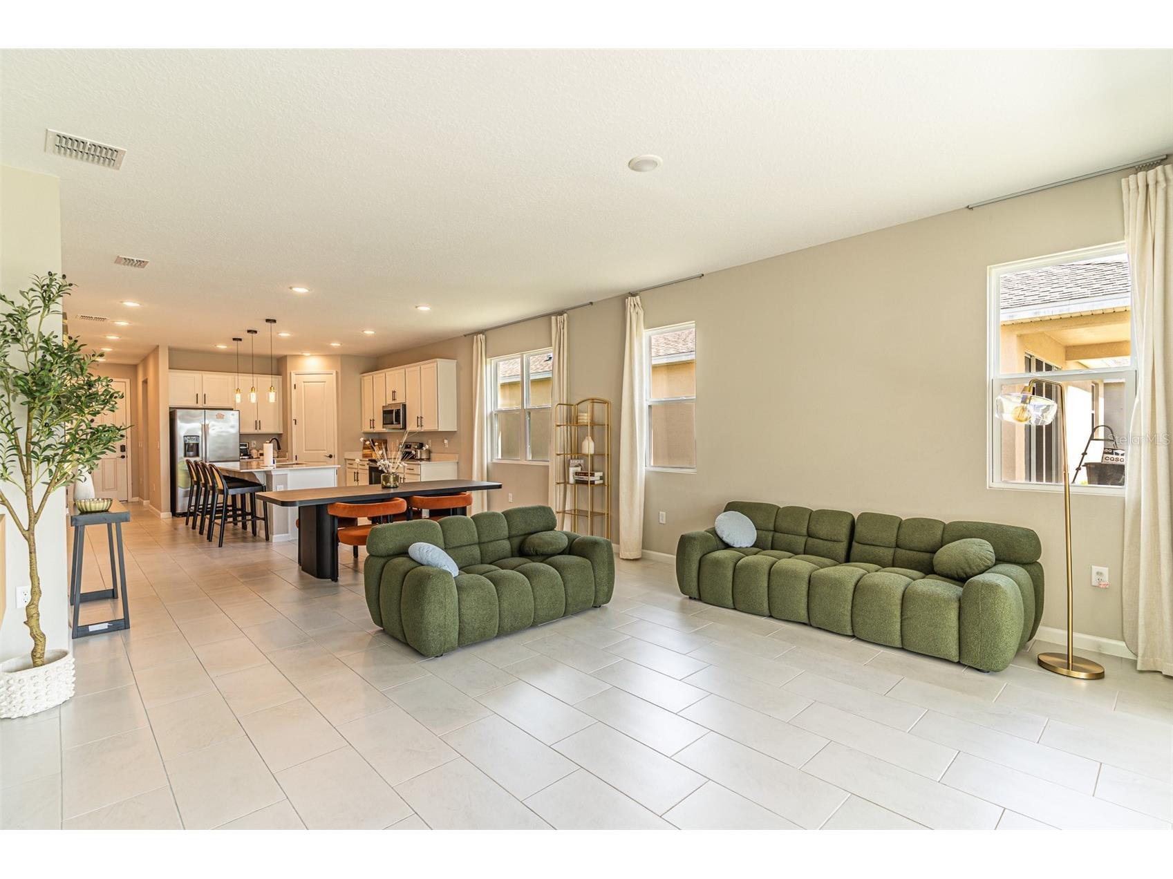 148 Hilltop Bloom Loop Haines City FL 33844 L4960976 image2