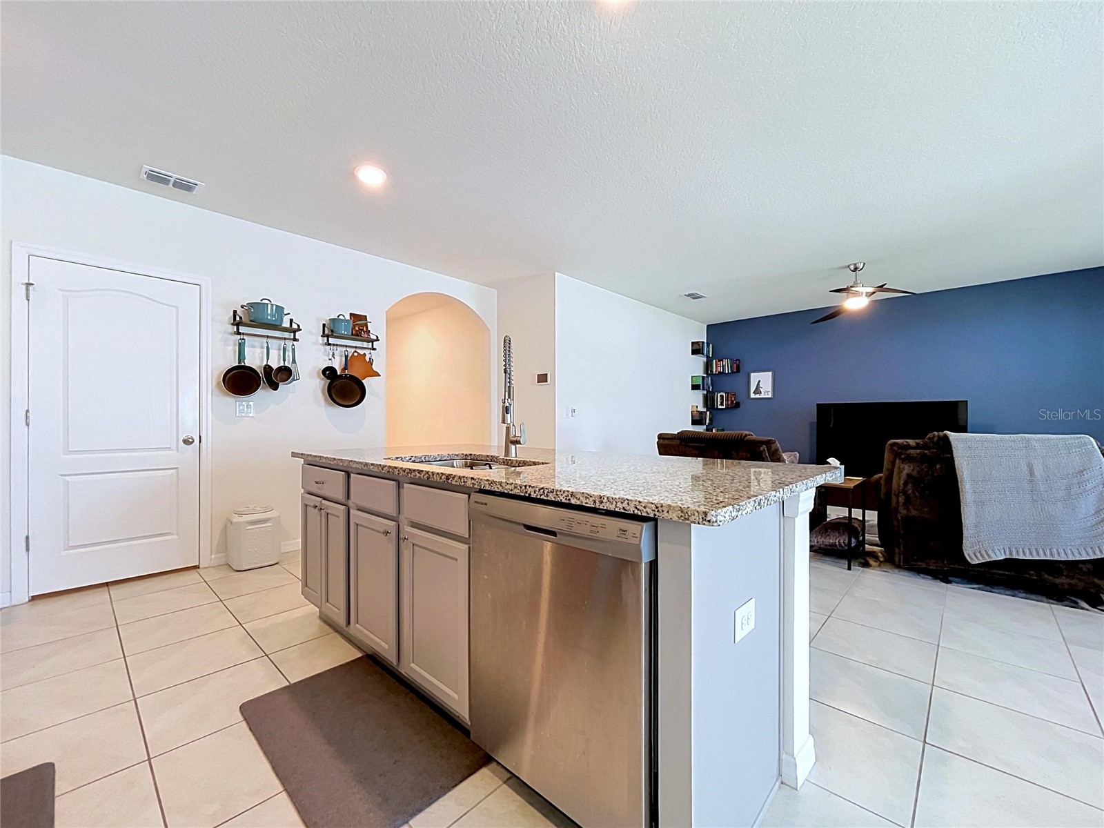 148 Ludisia Loop Davenport FL 33837 B4902299 image16