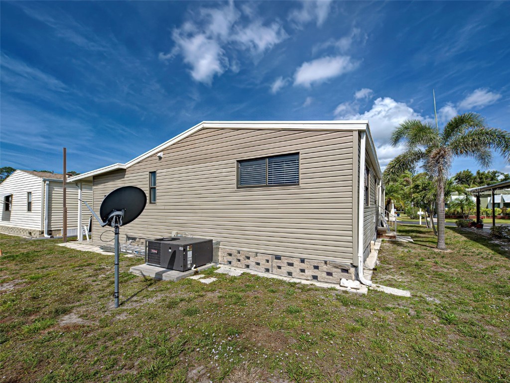 148 N Fiji Circle Englewood FL 34223 D6141910 image2