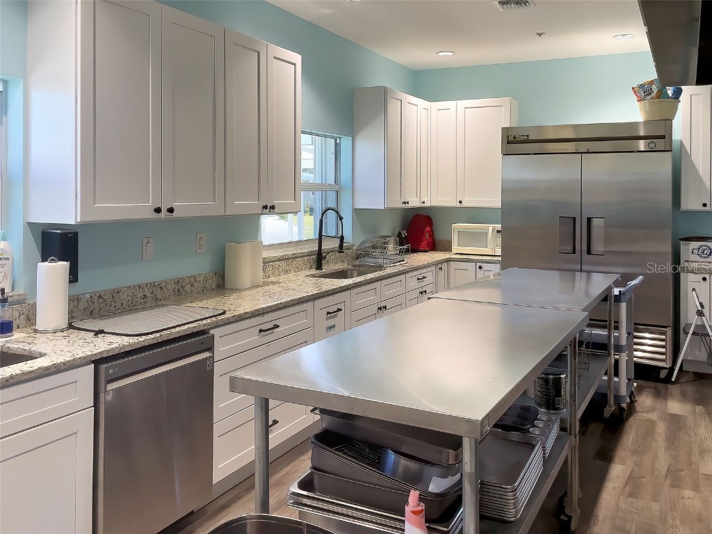 148 N Fiji Circle Englewood FL 34223 D6141910 image43