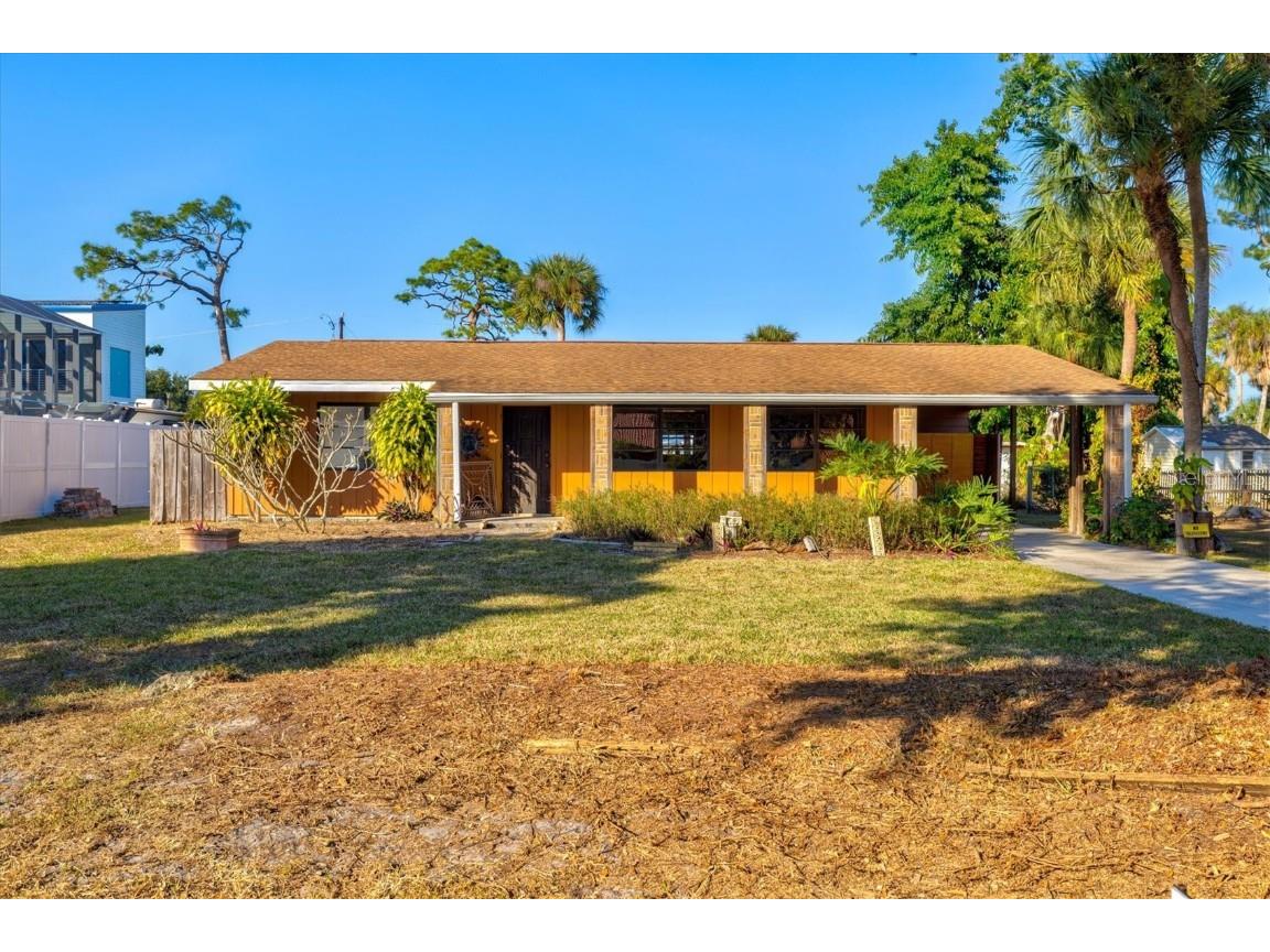 148 Roberts Road Nokomis FL 34275 A4672812 image1