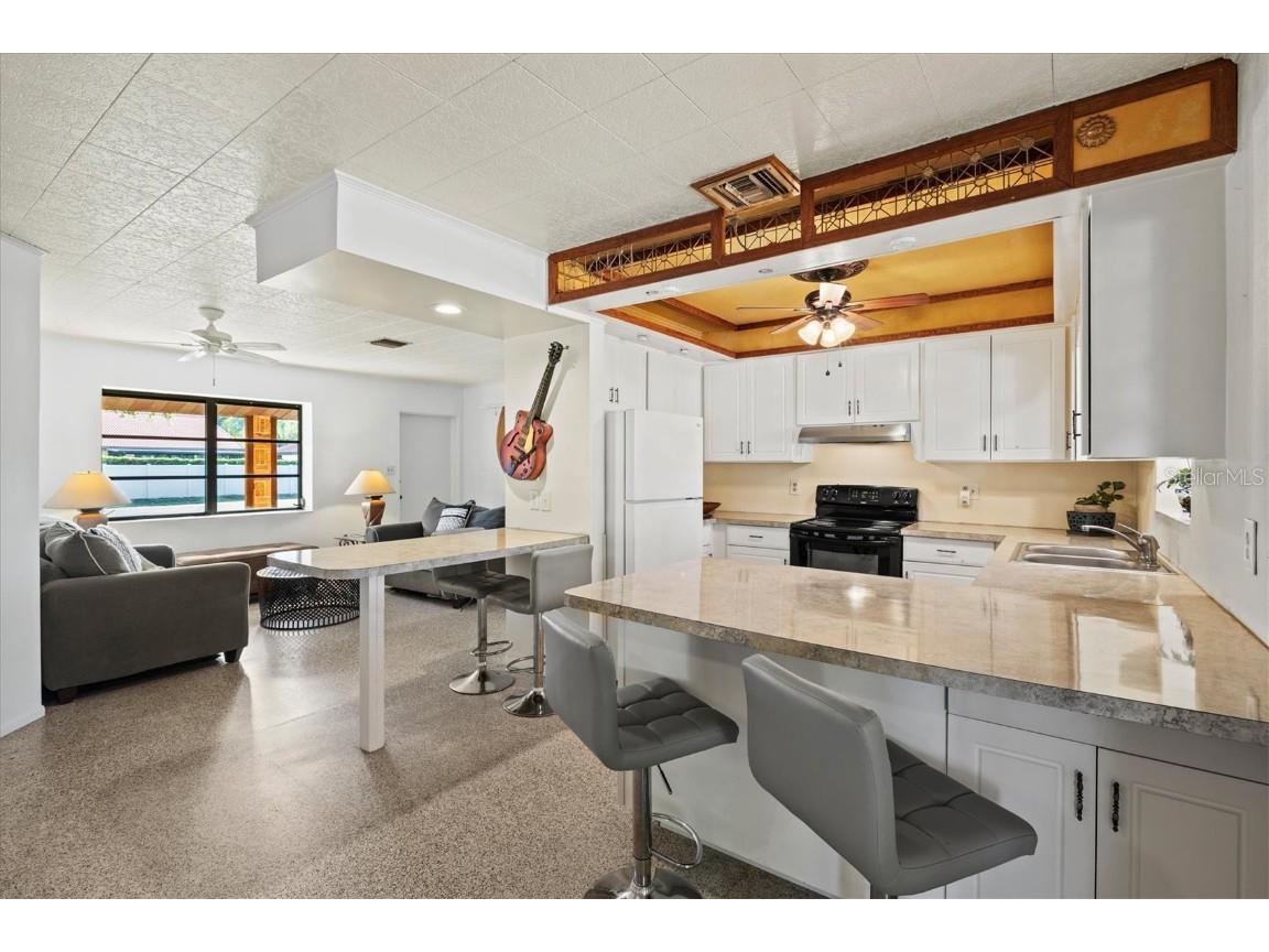 148 Roberts Road Nokomis FL 34275 A4672812 image3