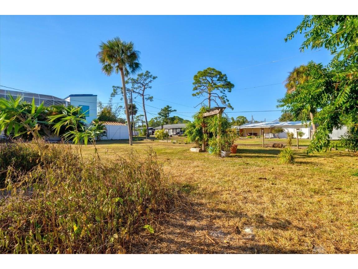 148 Roberts Road Nokomis FL 34275 A4672812 image36