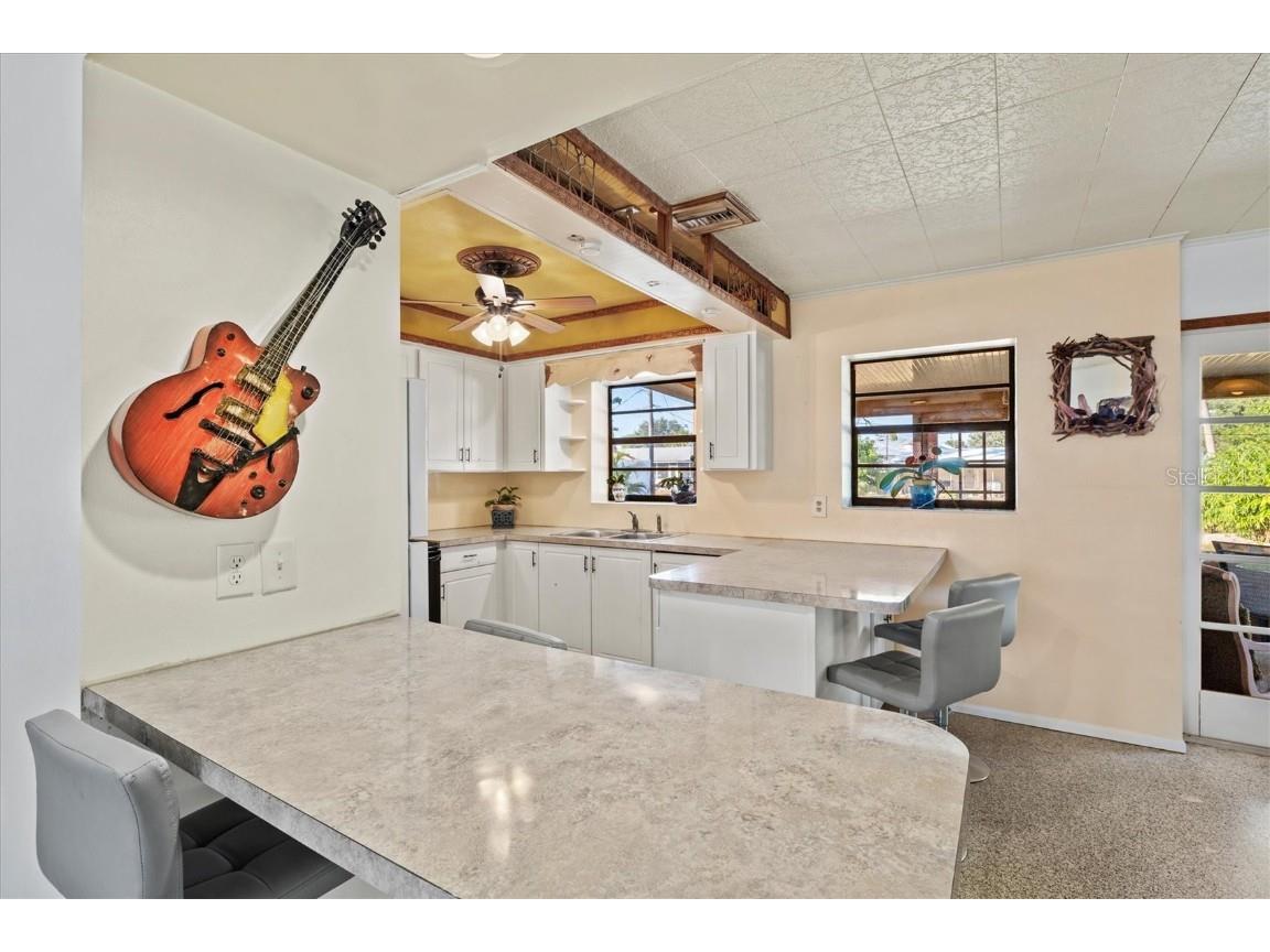 148 Roberts Road Nokomis FL 34275 A4672812 image4