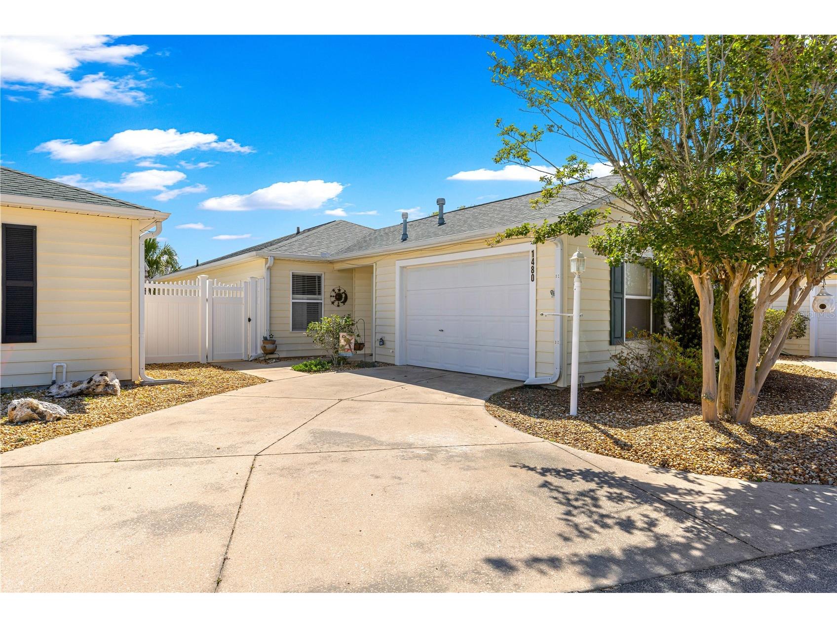 1480 Azteca Loop The Villages FL 32162 OM722637 image1