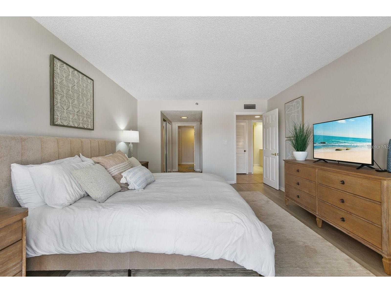1480 Gulf Boulevard #108 Clearwater Beach FL 33767 - GULF TB8488744 image24