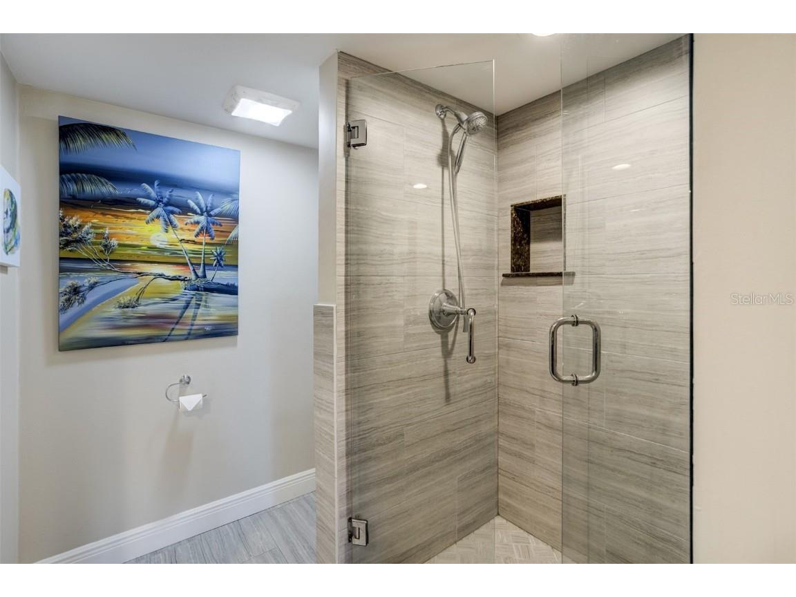 1480 Gulf Boulevard #109 Clearwater Beach FL 33767 - GULF TB8452782 image17