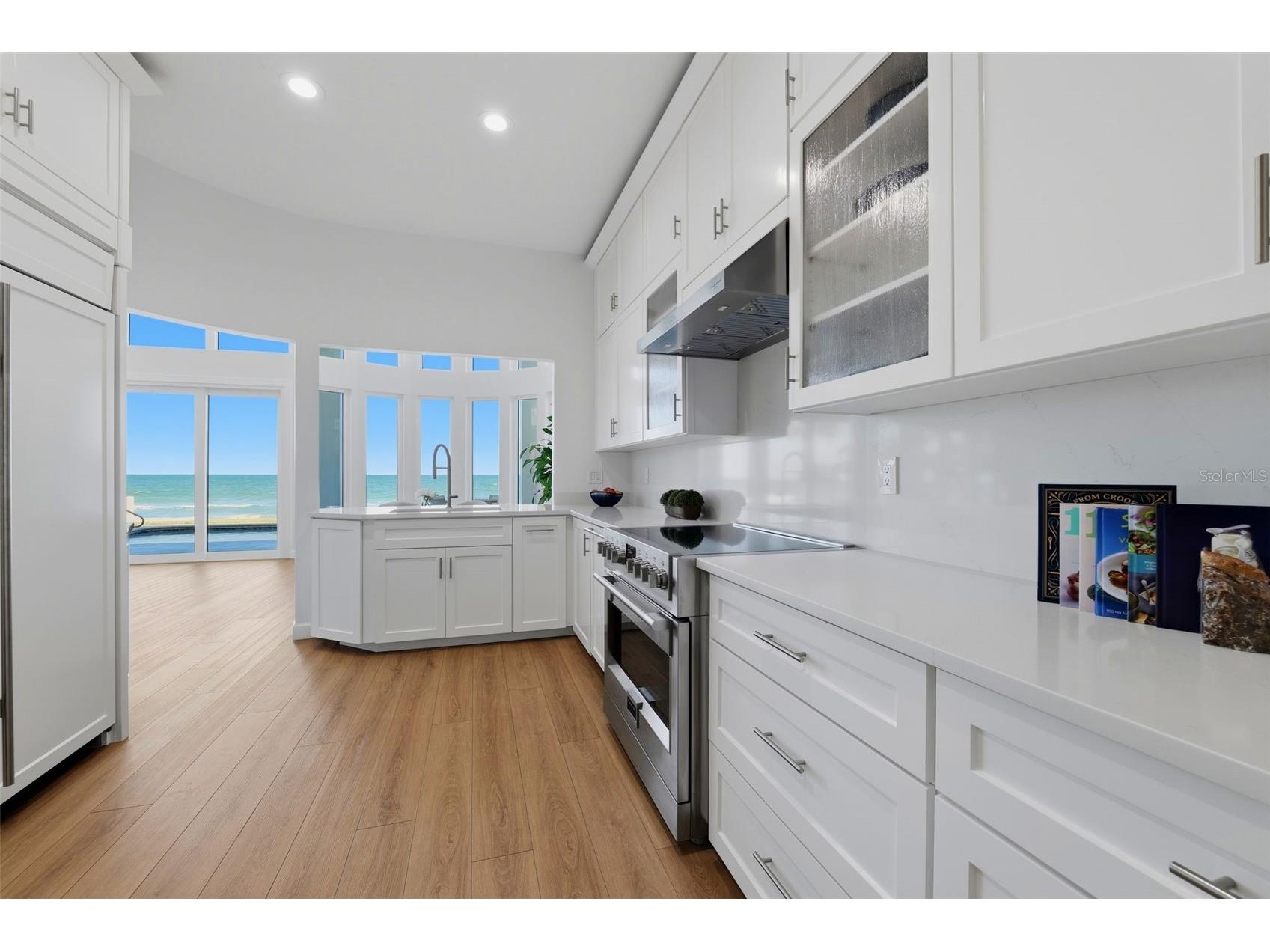 1480 Gulf Boulevard Belleair Beach FL 33786 - GULF OF MEXICO TB8519784 image44