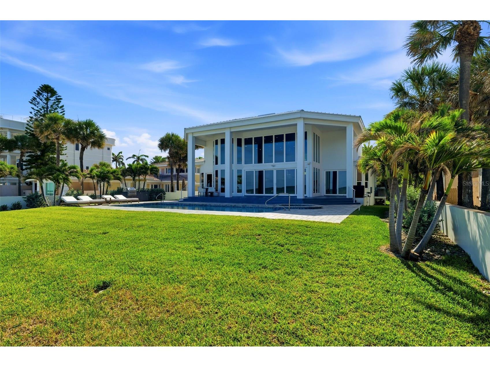 1480 Gulf Boulevard Belleair Beach FL 33786 - GULF OF MEXICO TB8519784 image77