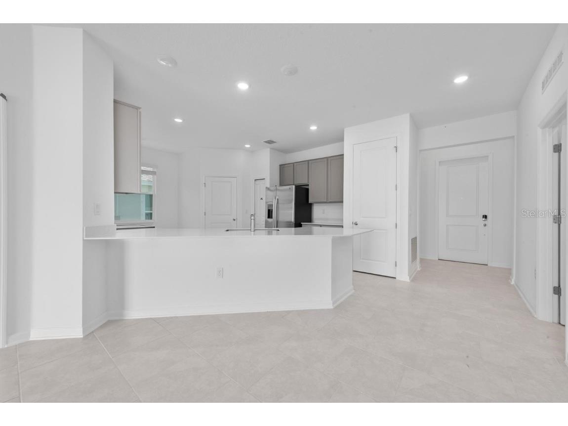 1480 Peach Creek Drive Osteen FL 32764 O6365243 image3