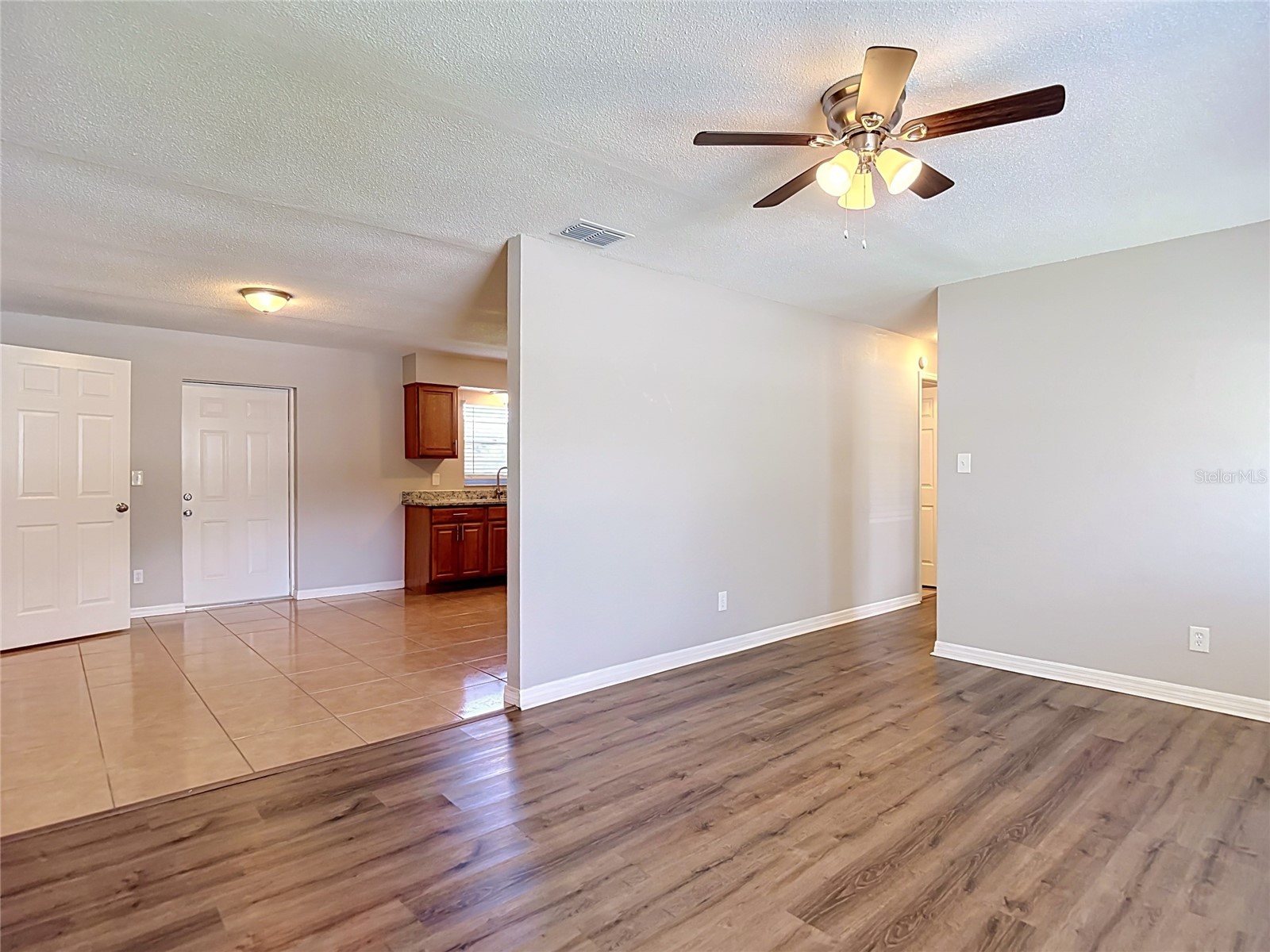 14800 11th Street Dade City FL 33523 TB8527343 image15