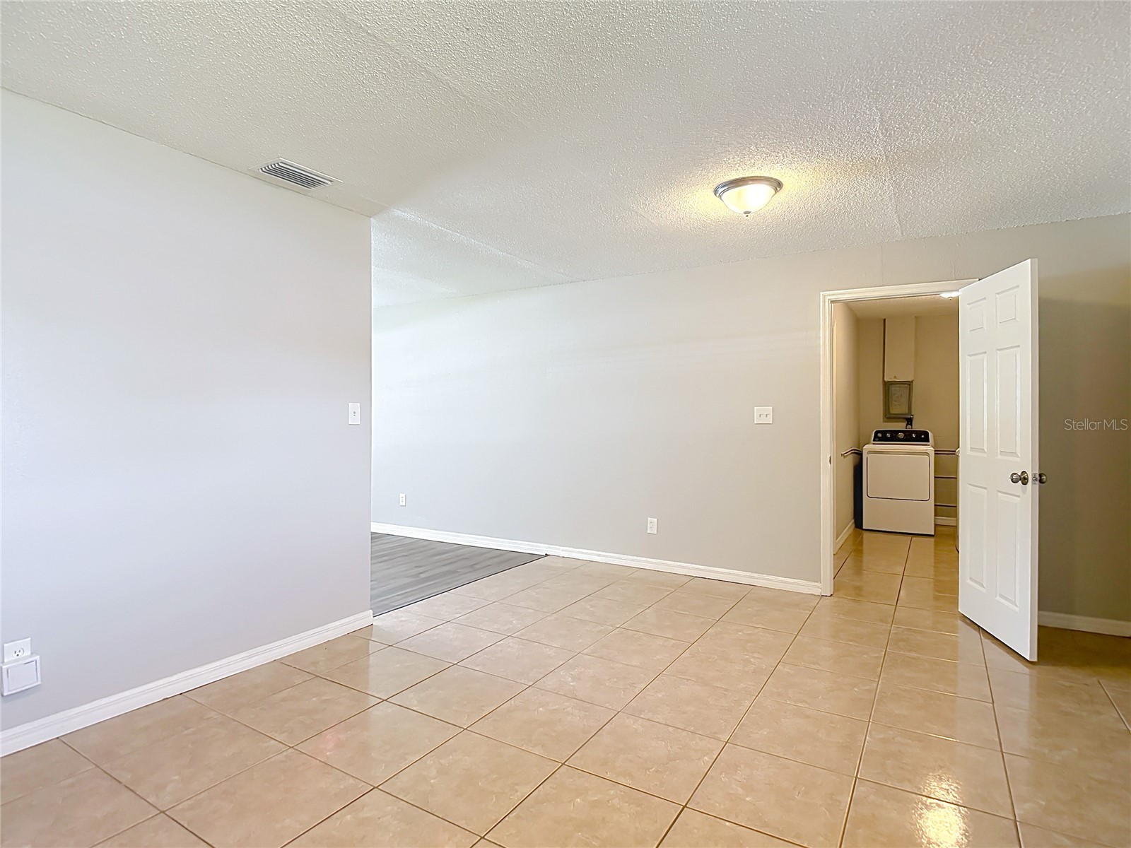 14800 11th Street Dade City FL 33523 TB8527343 image24
