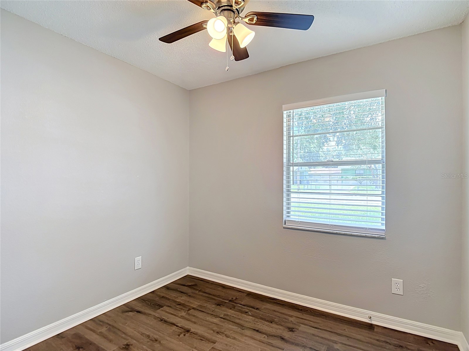 14800 11th Street Dade City FL 33523 TB8527343 image26