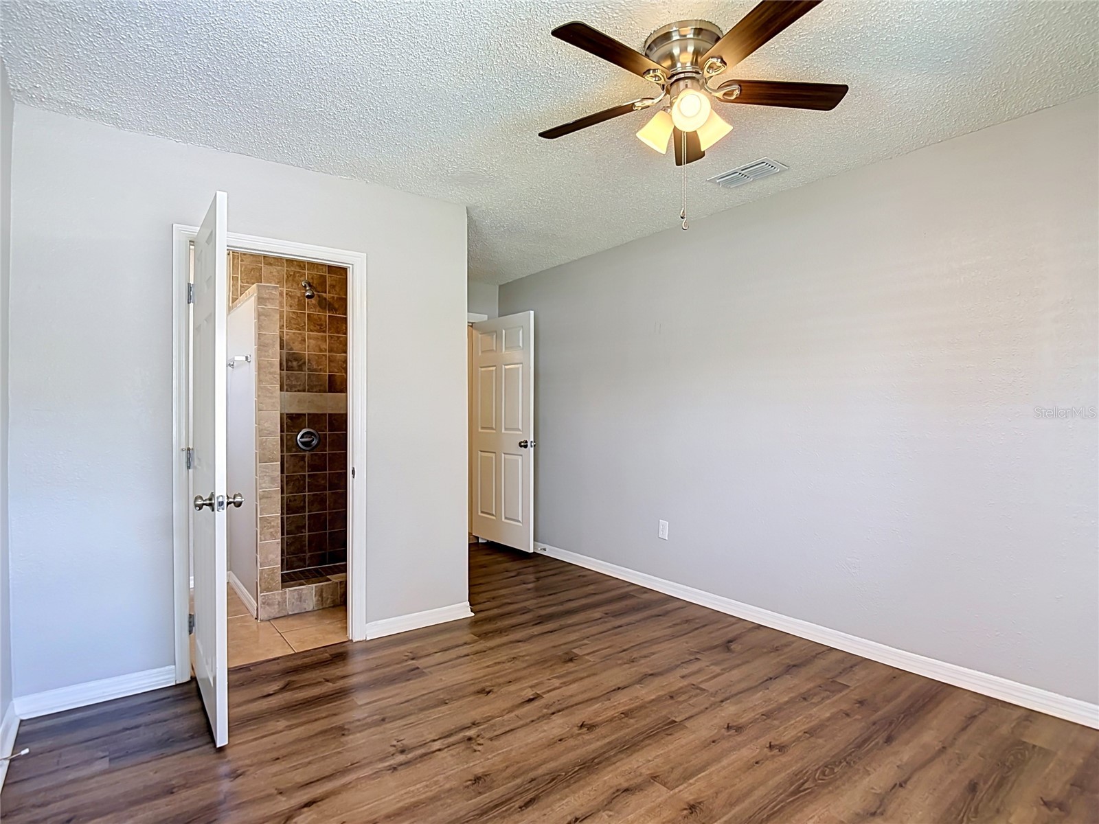 14800 11th Street Dade City FL 33523 TB8527343 image33