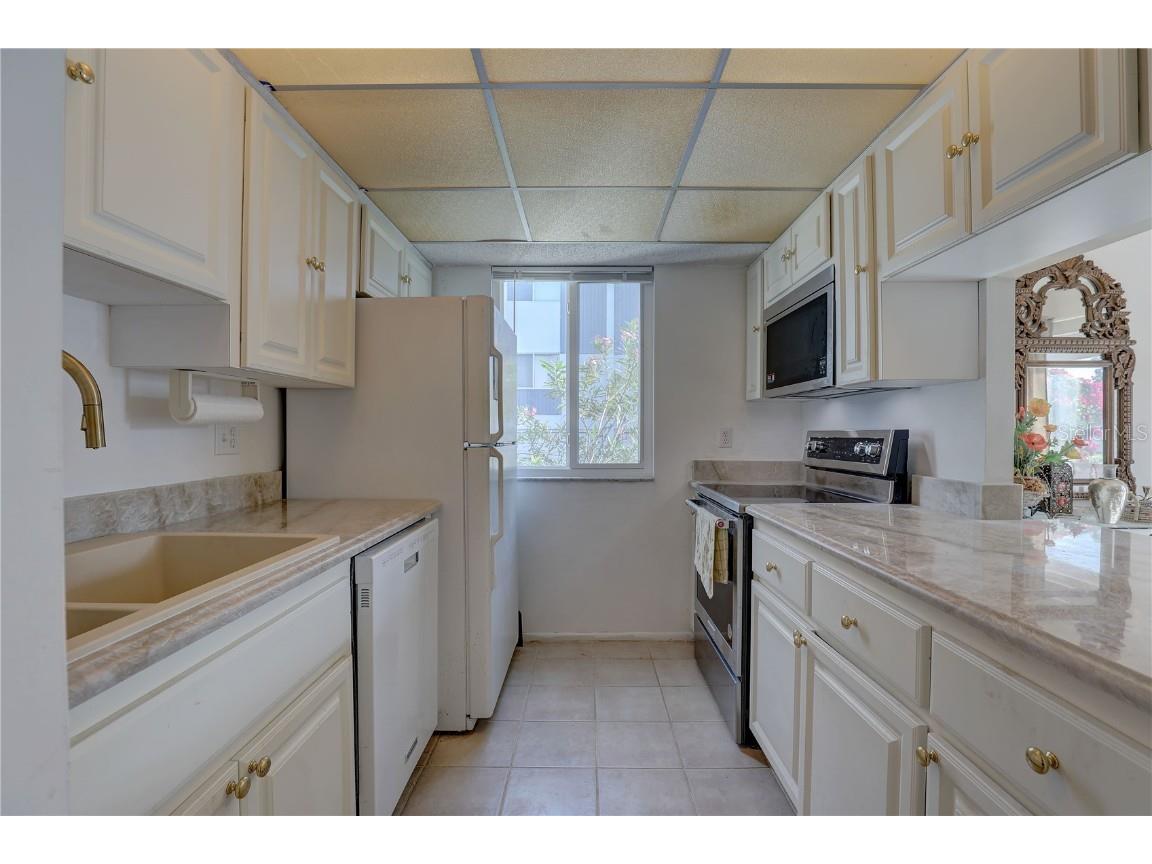 14800 Walsingham Road #301 Largo FL 33774 - INTRACOASTAL TB8369186 image8