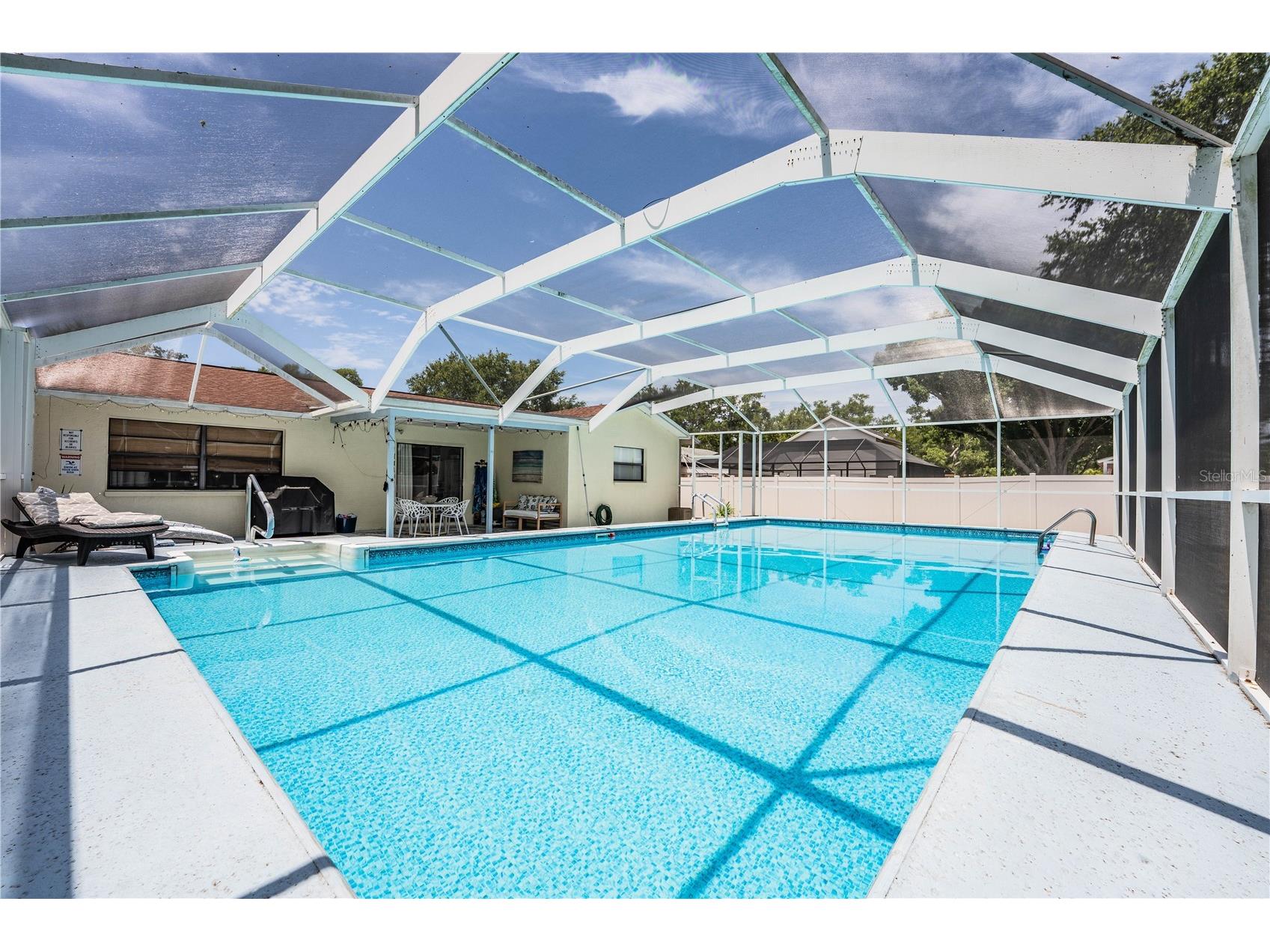 14803 Sunset Drive Largo FL 33774 L4963086 image7