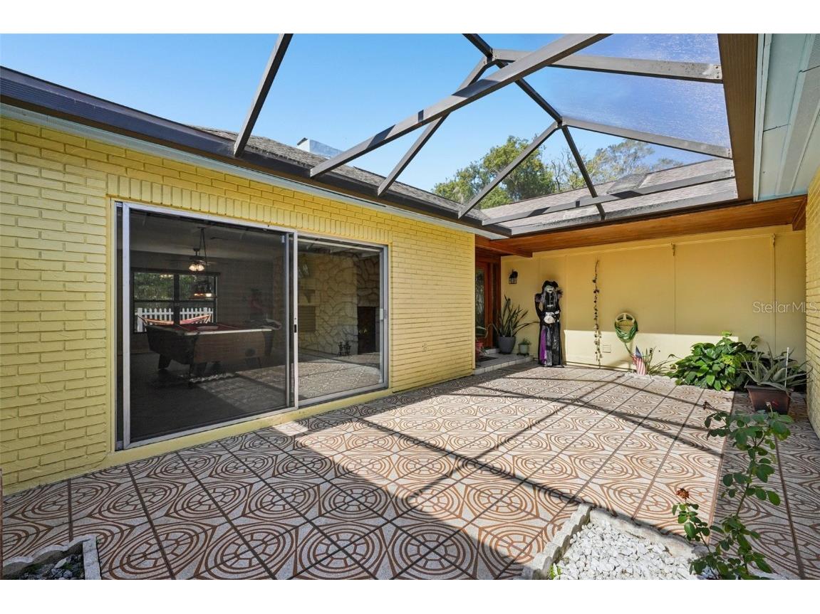 14804 Carnation Drive Tampa FL 33613 TB8438922 image22