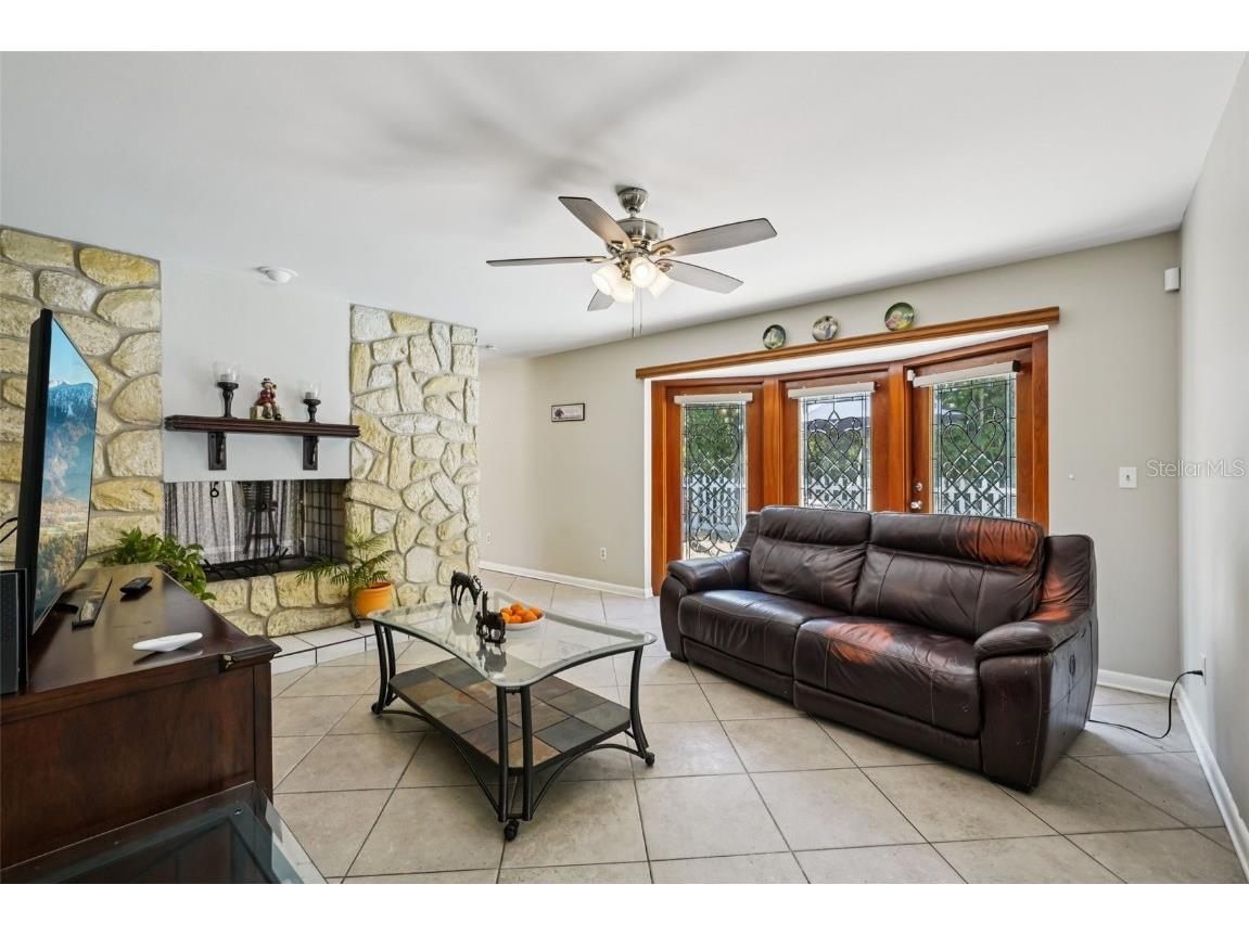 14804 Carnation Drive Tampa FL 33613 TB8438922 image4