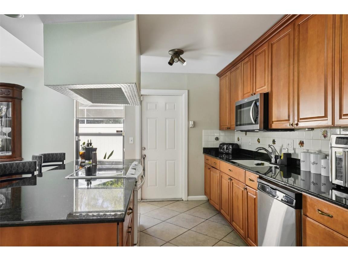 14804 Carnation Drive Tampa FL 33613 TB8438922 image8