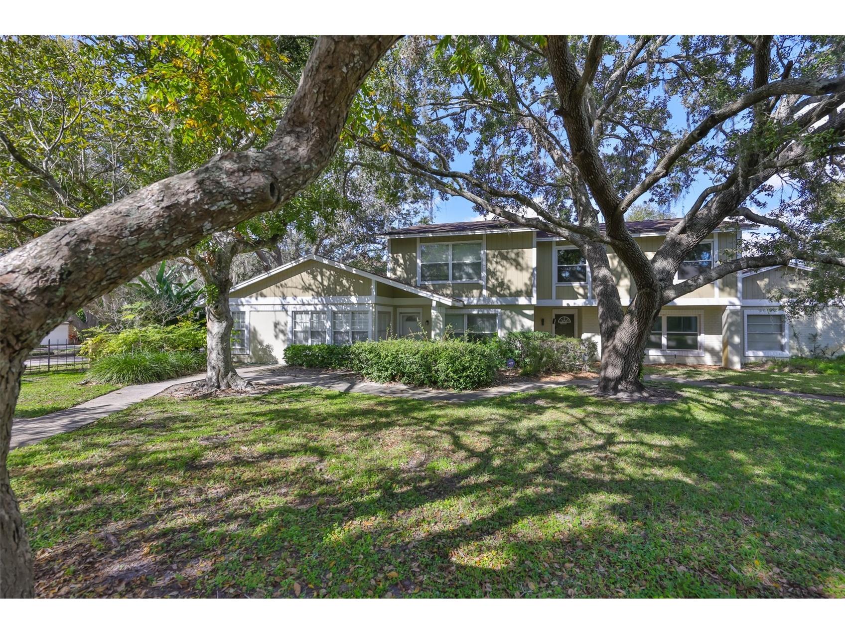 14805 Lake Forest Drive Lutz FL 33559 TB8484359 image1