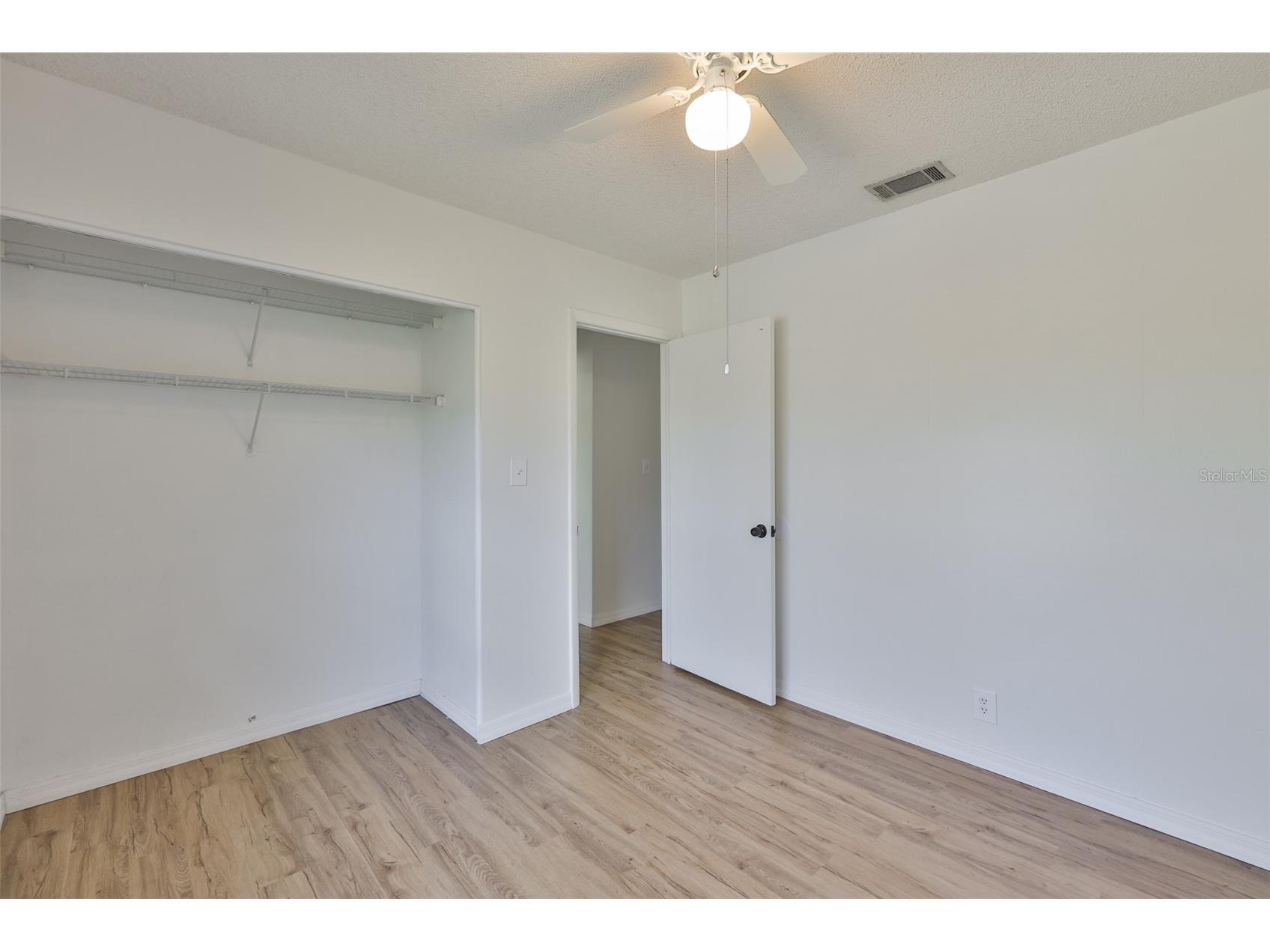 14805 Lake Forest Drive Lutz FL 33559 TB8484359 image24