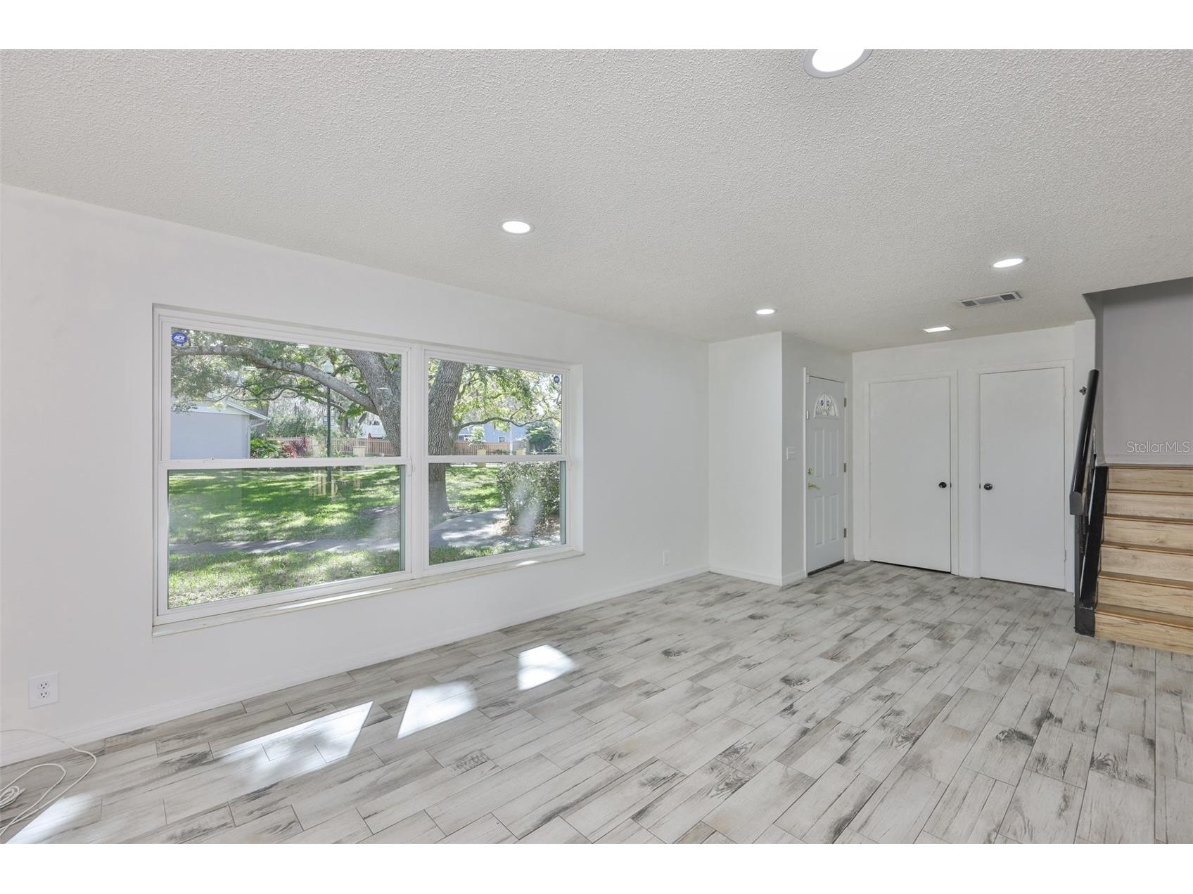 14805 Lake Forest Drive Lutz FL 33559 TB8484359 image9