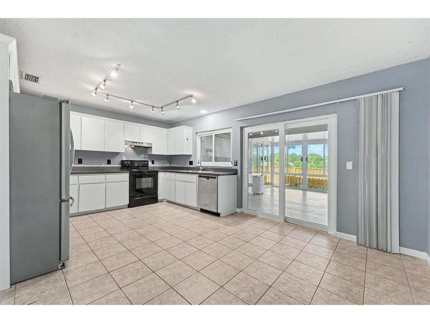 14806 Morning Drive Lutz FL 33559 - Forest Lake TB8510125 image7