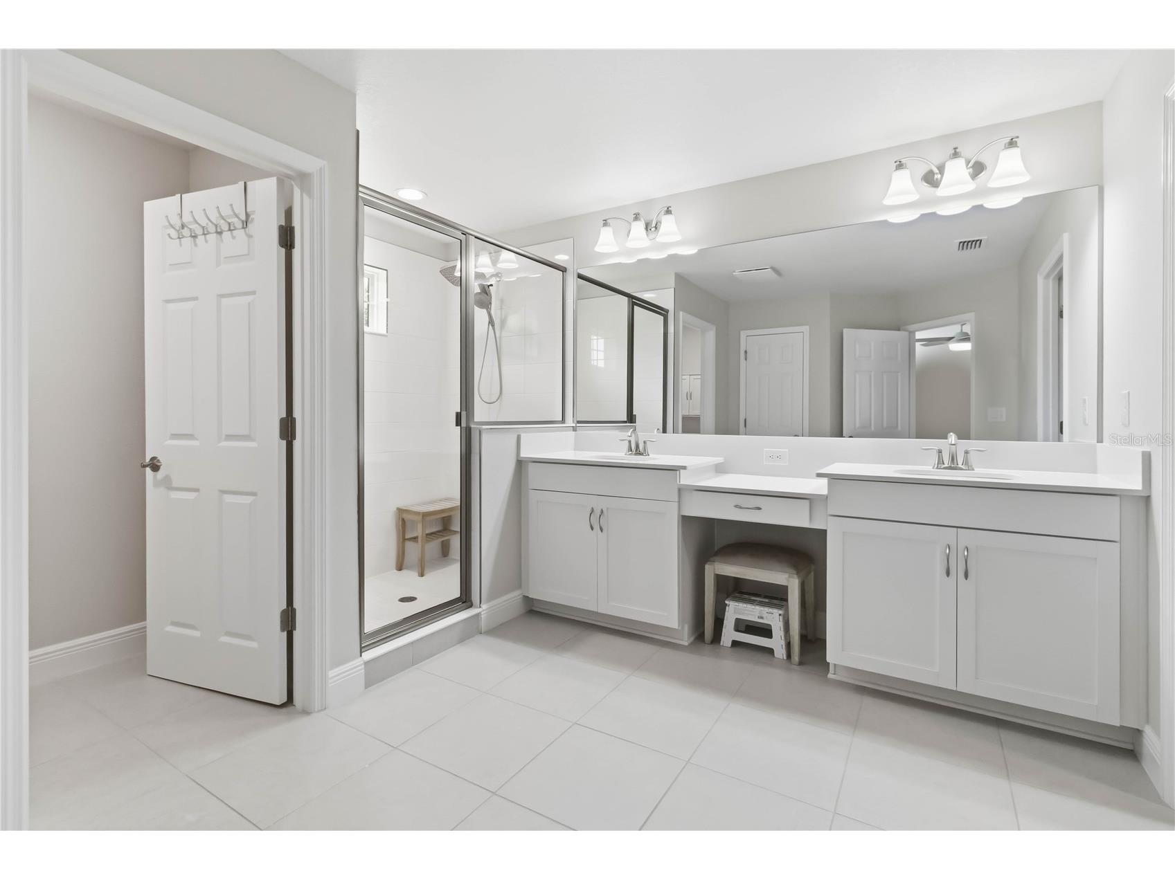14806 Summer Branch Drive Lithia FL 33547 A4687961 image36