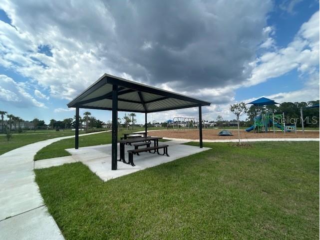 14806 Summer Branch Drive Lithia FL 33547 A4687961 image46