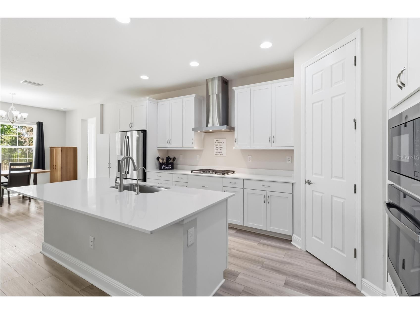 14806 Summer Branch Drive Lithia FL 33547 A4687961 image9