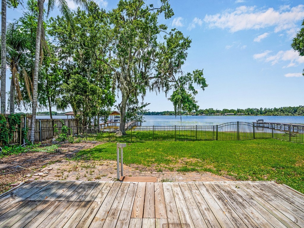 14808 Lake Magdalene Circle Tampa FL 33613 - LAKE MAGDALENE TB8393282 image9