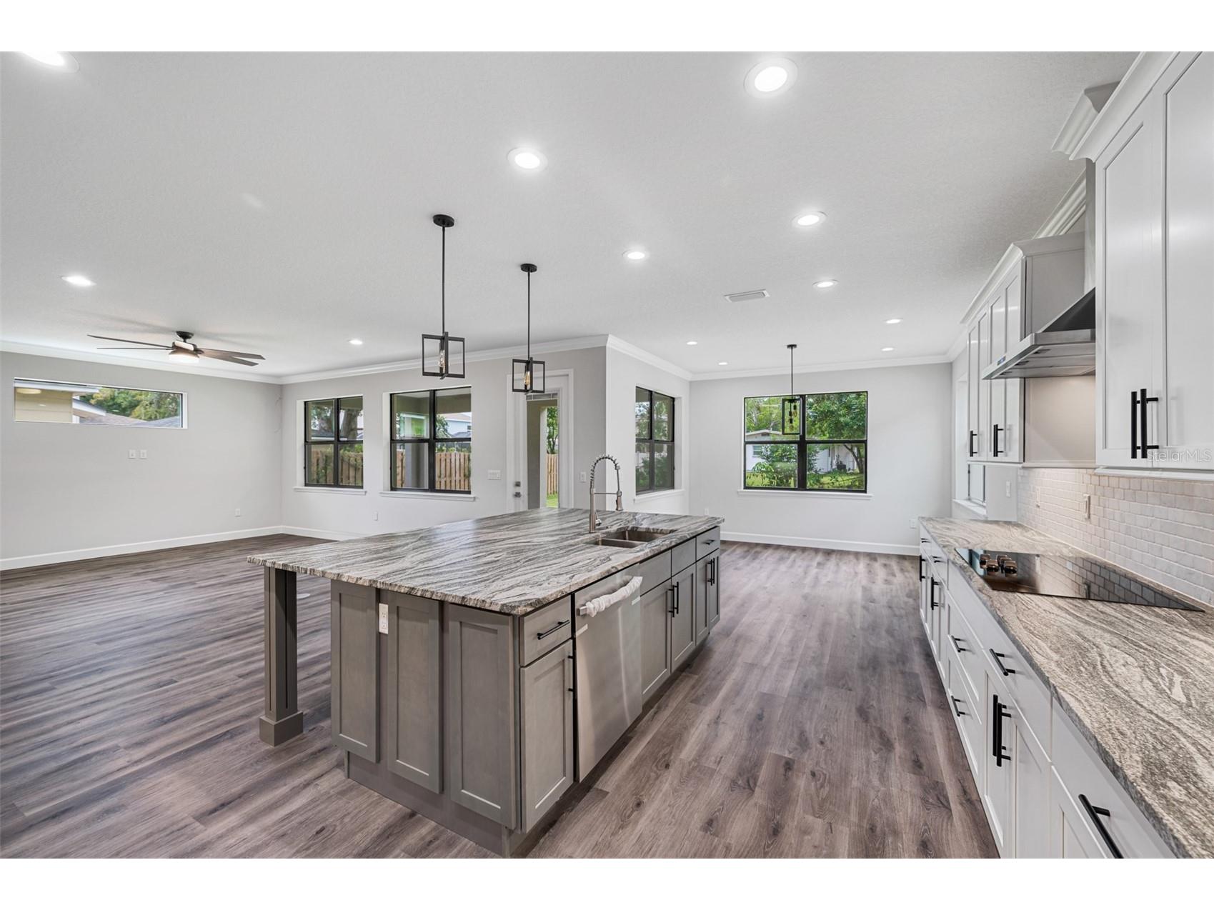 14808 Lake Magdalene Circle Tampa FL 33613 TB8425409 image16