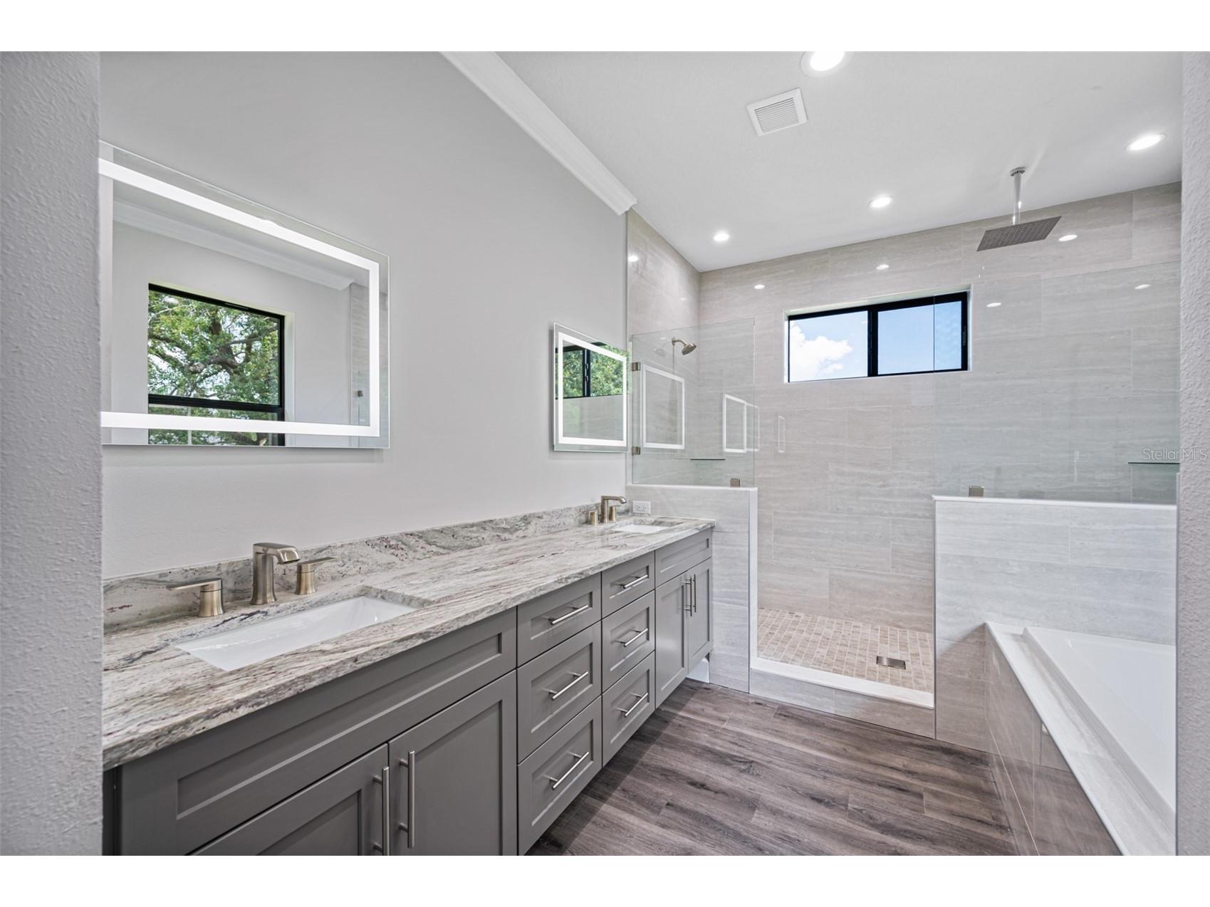 14808 Lake Magdalene Circle Tampa FL 33613 TB8425409 image22