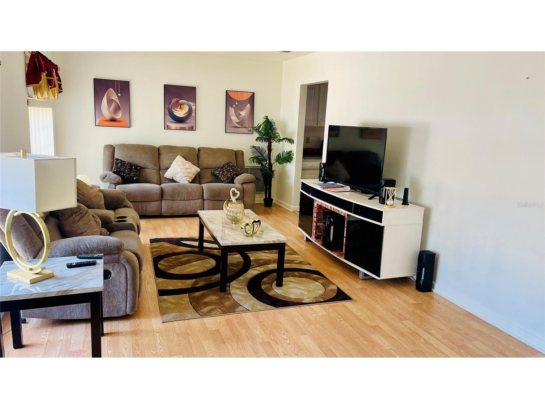 14809 Tulip Drive Tampa FL 33613 TB8480447 image4