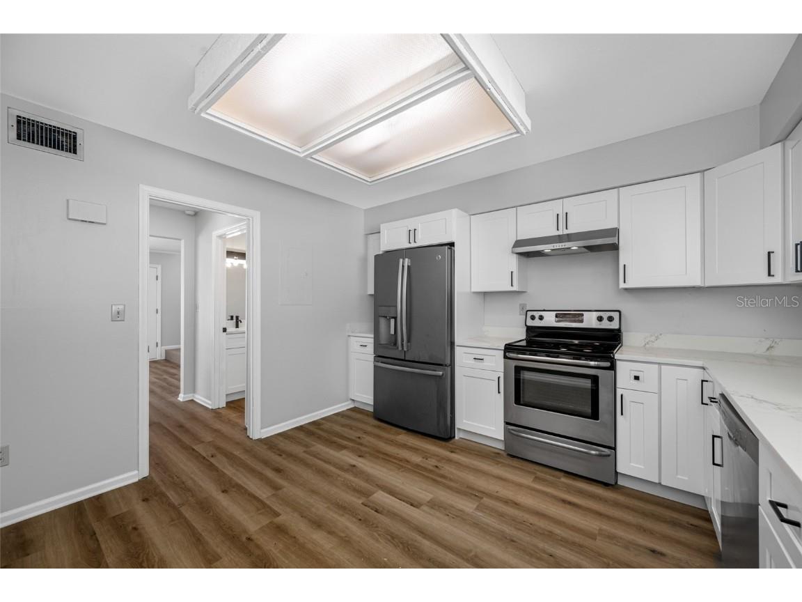 14809 Winding Creek Court Tampa FL 33613 TB8439334 image12