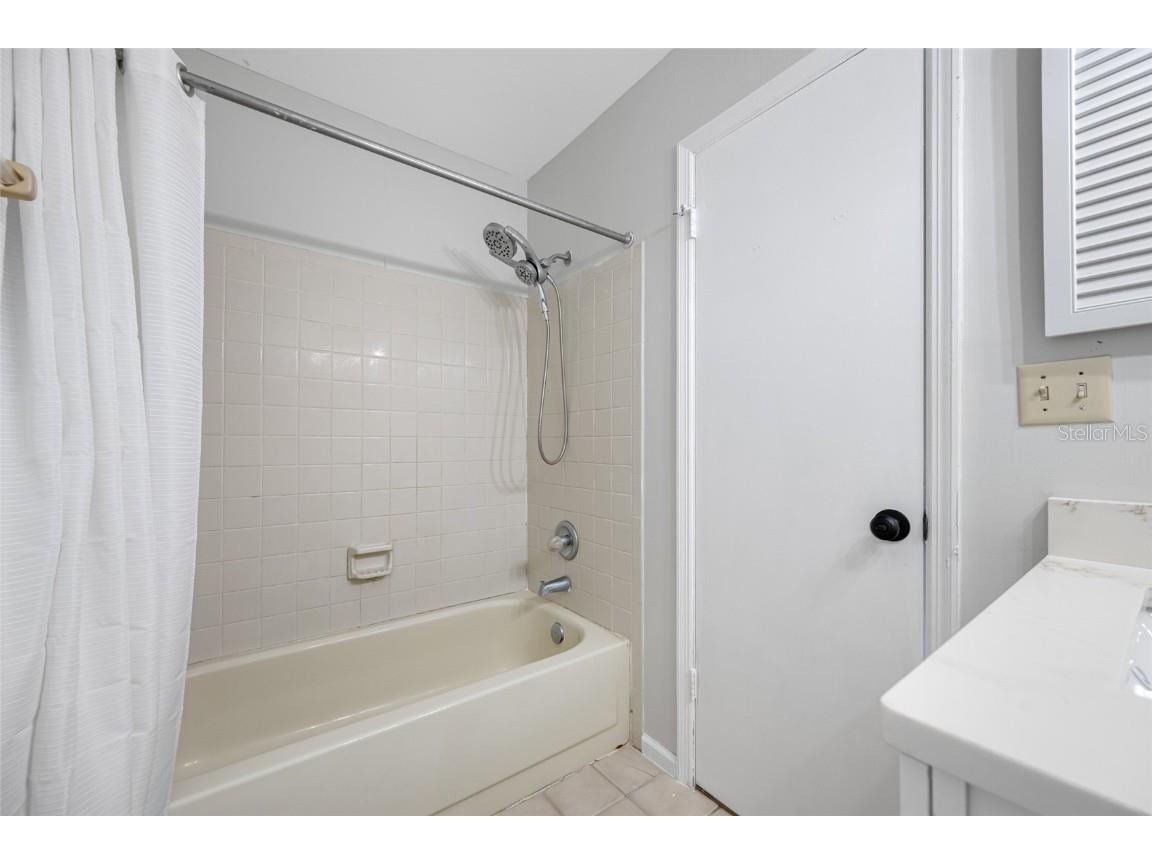 14809 Winding Creek Court Tampa FL 33613 TB8439334 image33