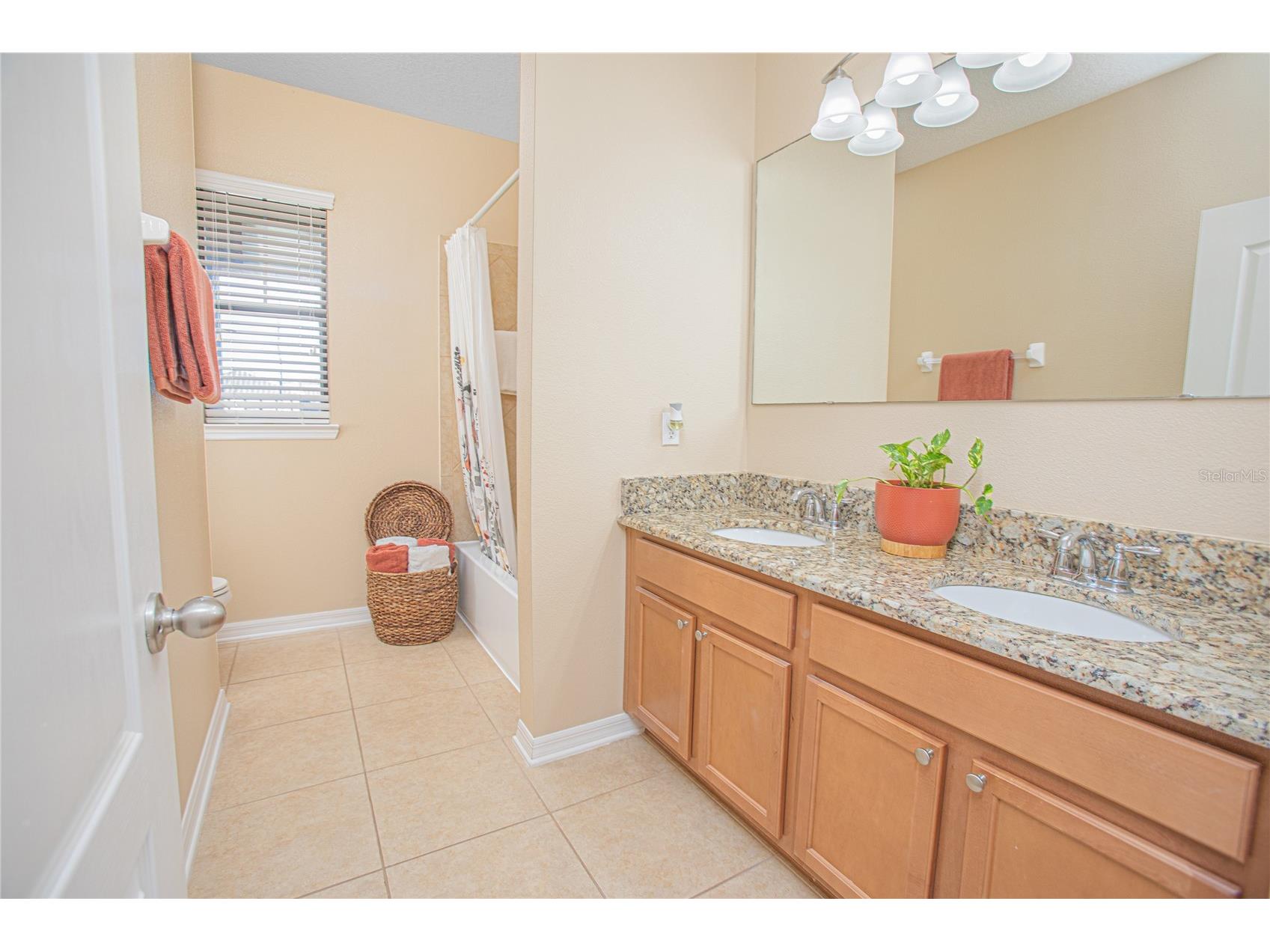 1481 Calm Waters Court Saint Cloud FL 34771 O6410402 image24