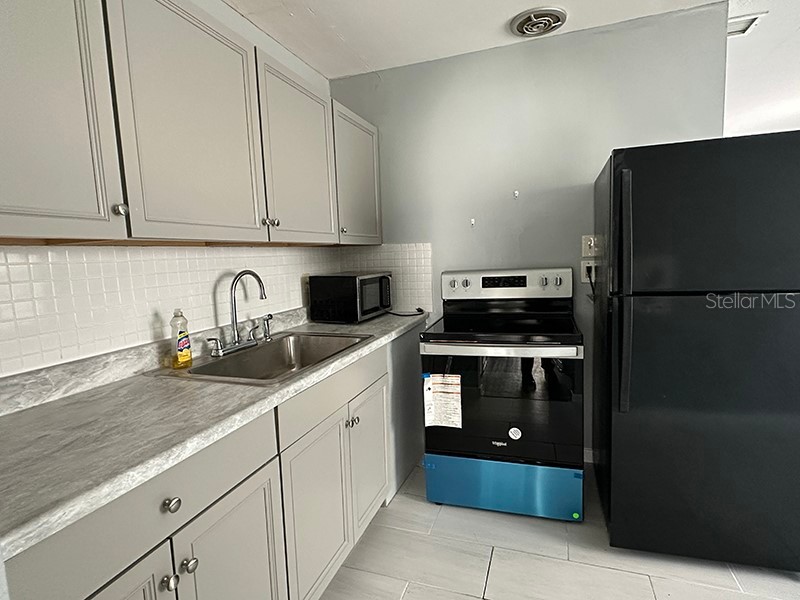 1481 Drew Street Clearwater FL 33755 TB8454899 image3