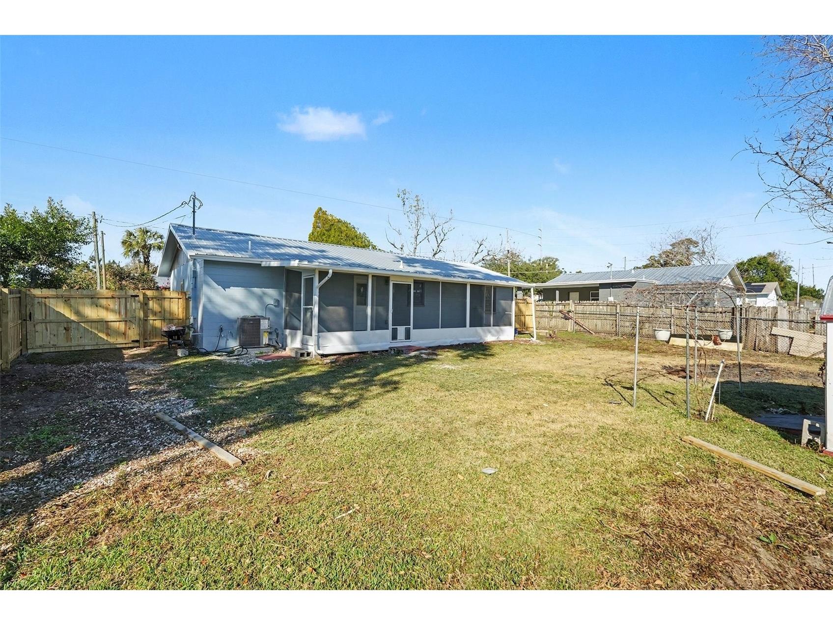 14814 11th Street Dade City FL 33523 TB8466947 image33