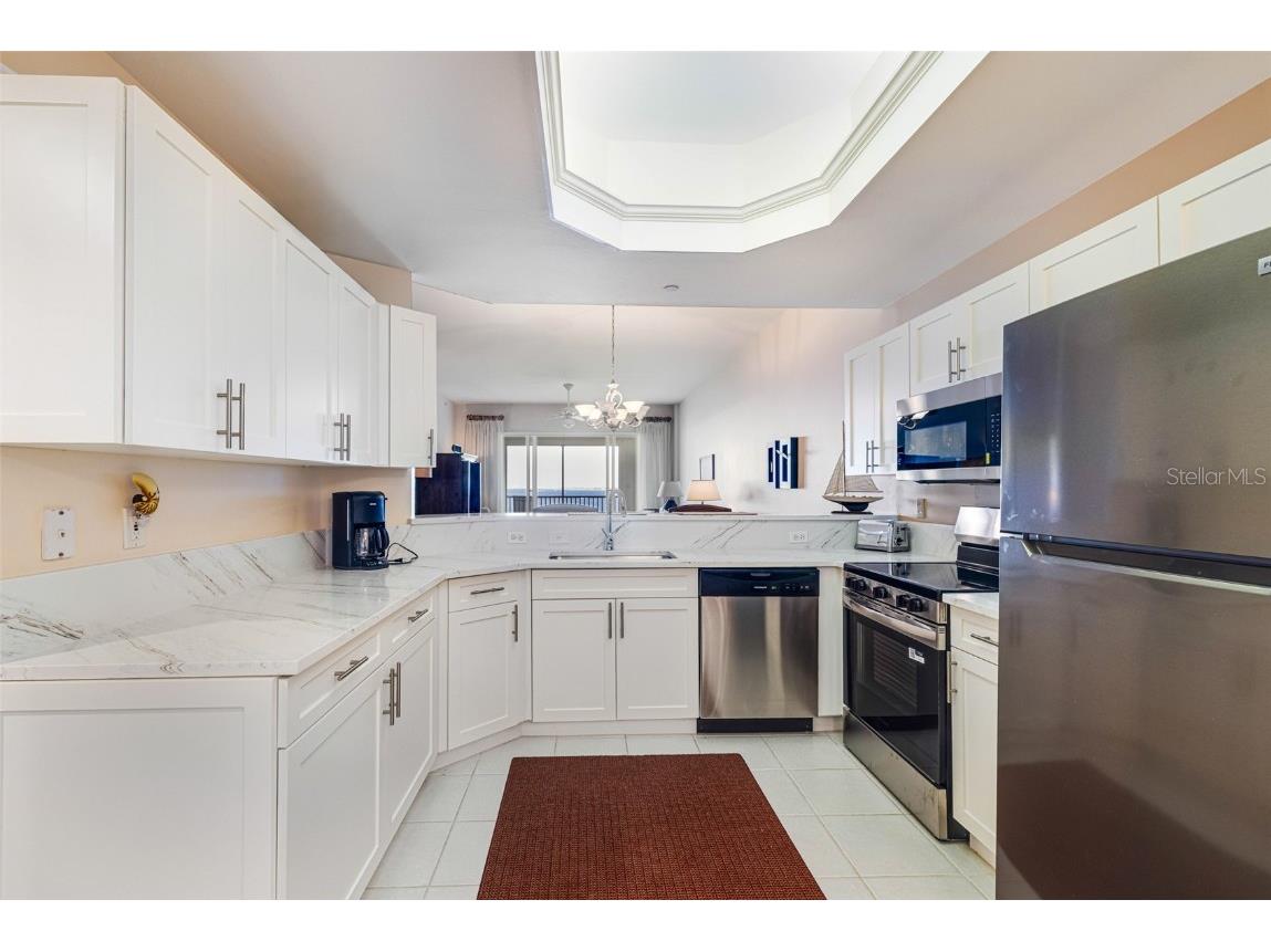 14815 Laguna Drive #702 Fort Myers FL 33908 - CALOOSHATCHEE RIVER C7519899 image10