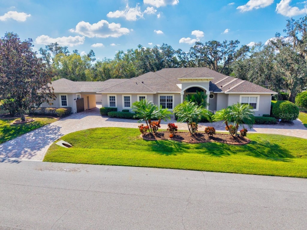 1482 Kingsdown Drive Sarasota FL 34240 A4674078 image2