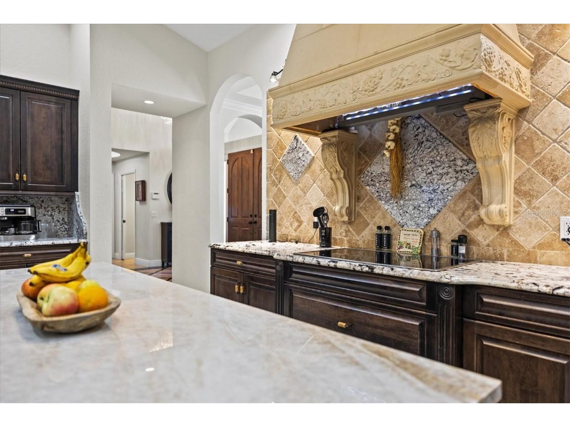 1482 Kingsdown Drive Sarasota FL 34240 A4674078 image29