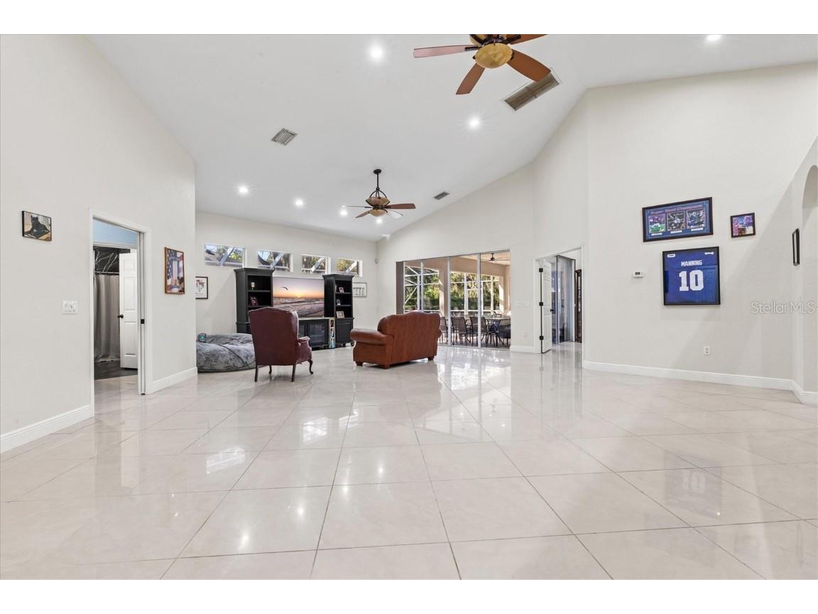 1482 Kingsdown Drive Sarasota FL 34240 A4674078 image36