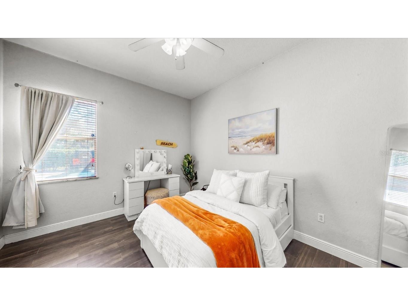 1482 Kingsdown Drive Sarasota FL 34240 A4674078 image43