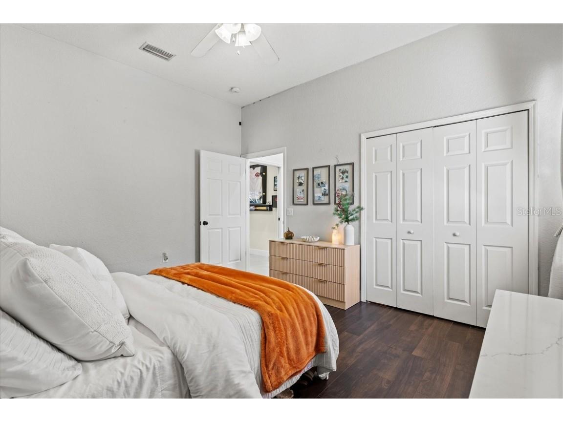 1482 Kingsdown Drive Sarasota FL 34240 A4674078 image44